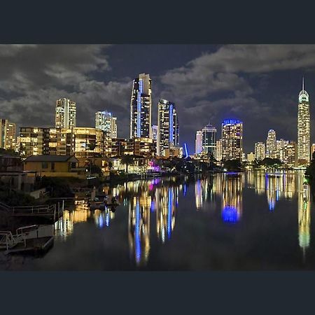 Circle On Cavill Free Parking Apartment Gold Coast Luaran gambar
