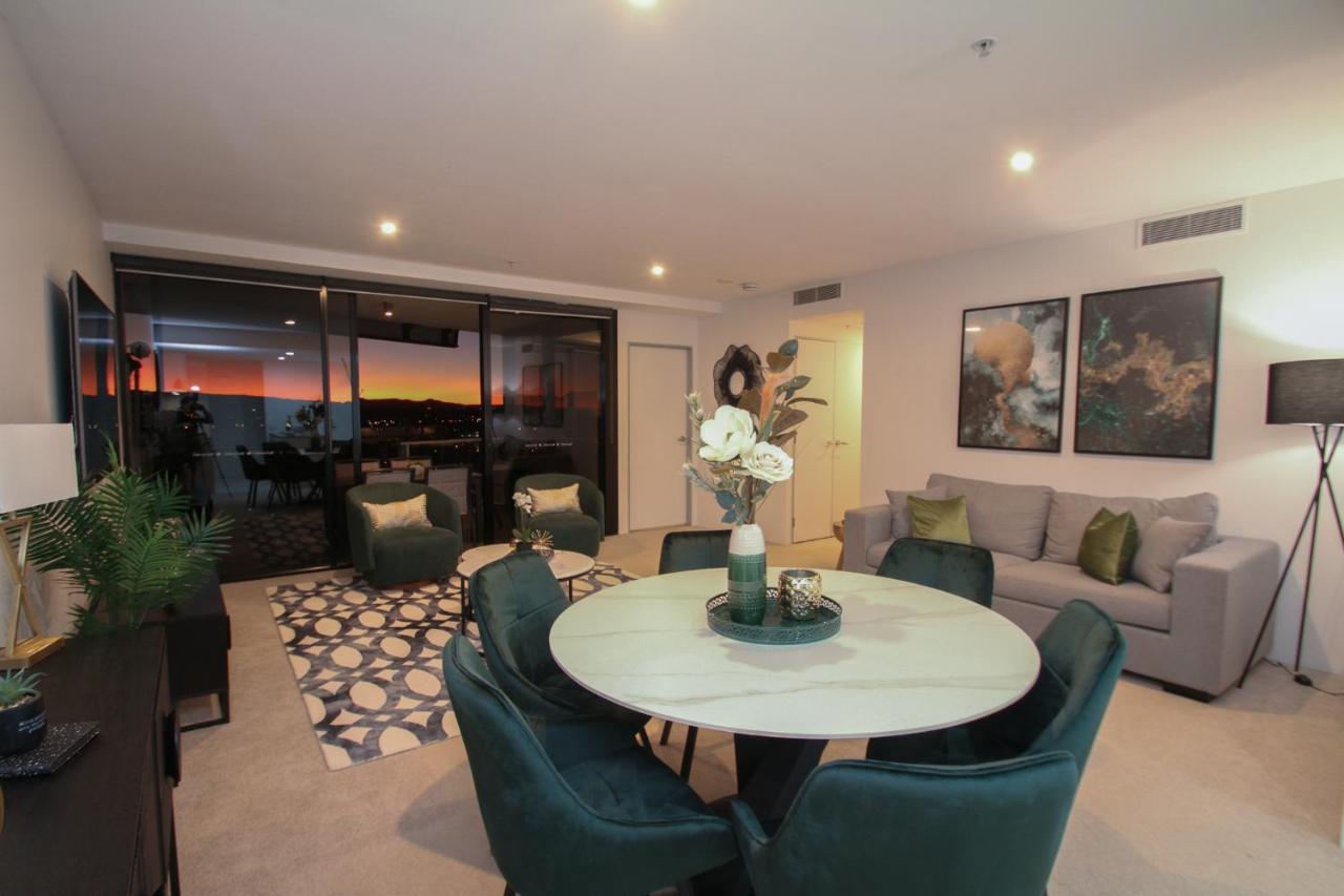 Circle On Cavill Free Parking Apartment Gold Coast Luaran gambar