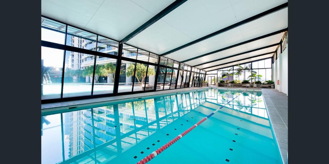 Circle On Cavill Free Parking Apartment Gold Coast Luaran gambar